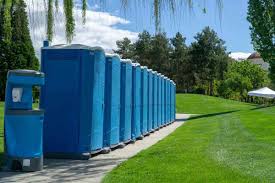 Best Deluxe Portable Toilet Rental  in Albany, GA
